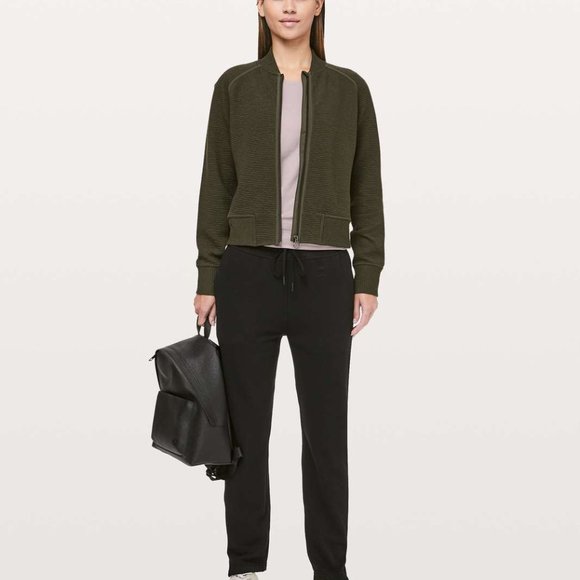 Lululemon On Repeat Bomber (Size 4 Dark Olive) - Picture 1 of 6